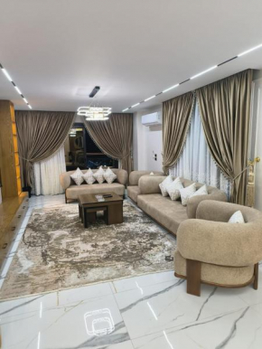 شقه فندقيه 3 غرف Luxury Apartment